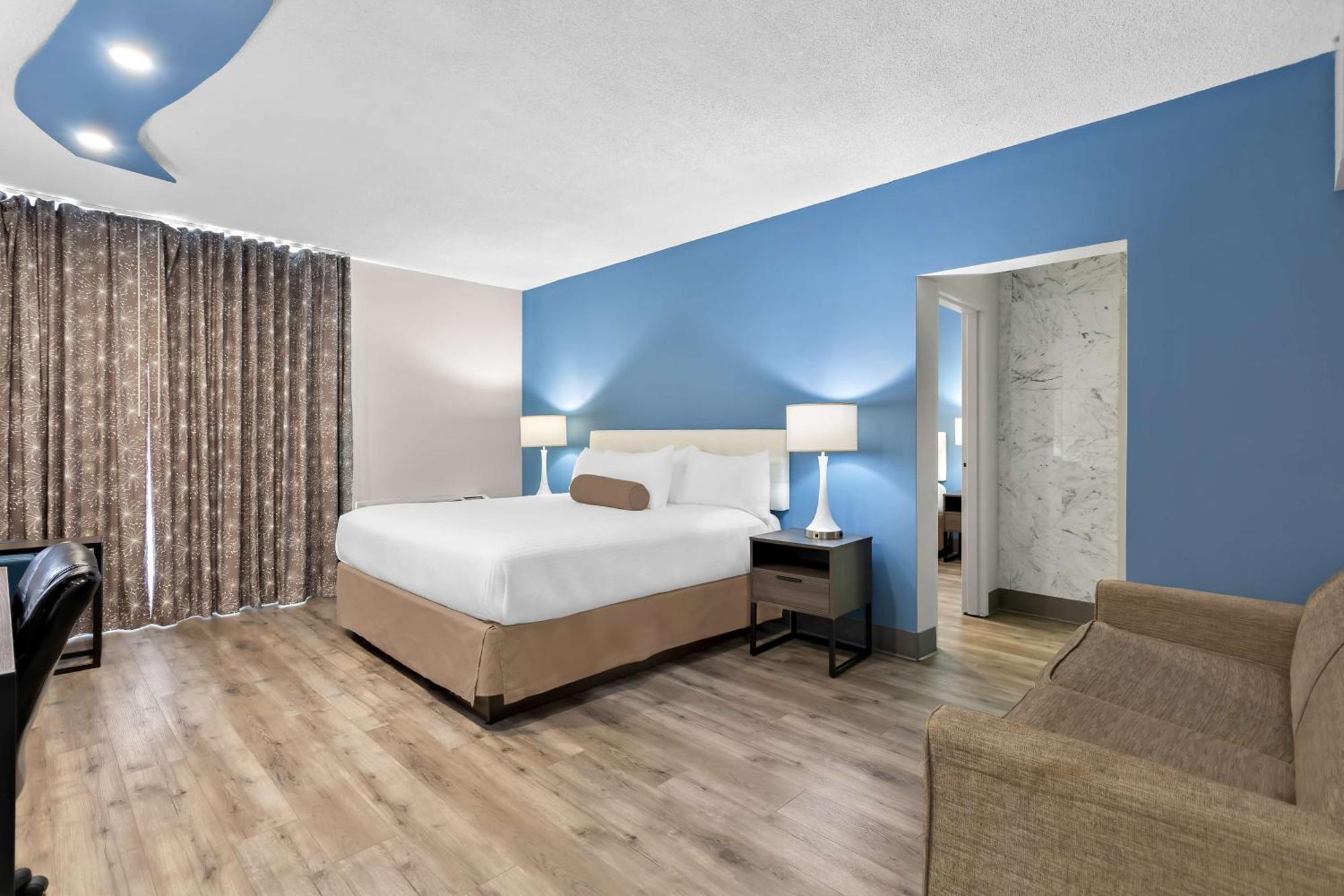 Surestay Plus By Best Western Windsor Exterior foto