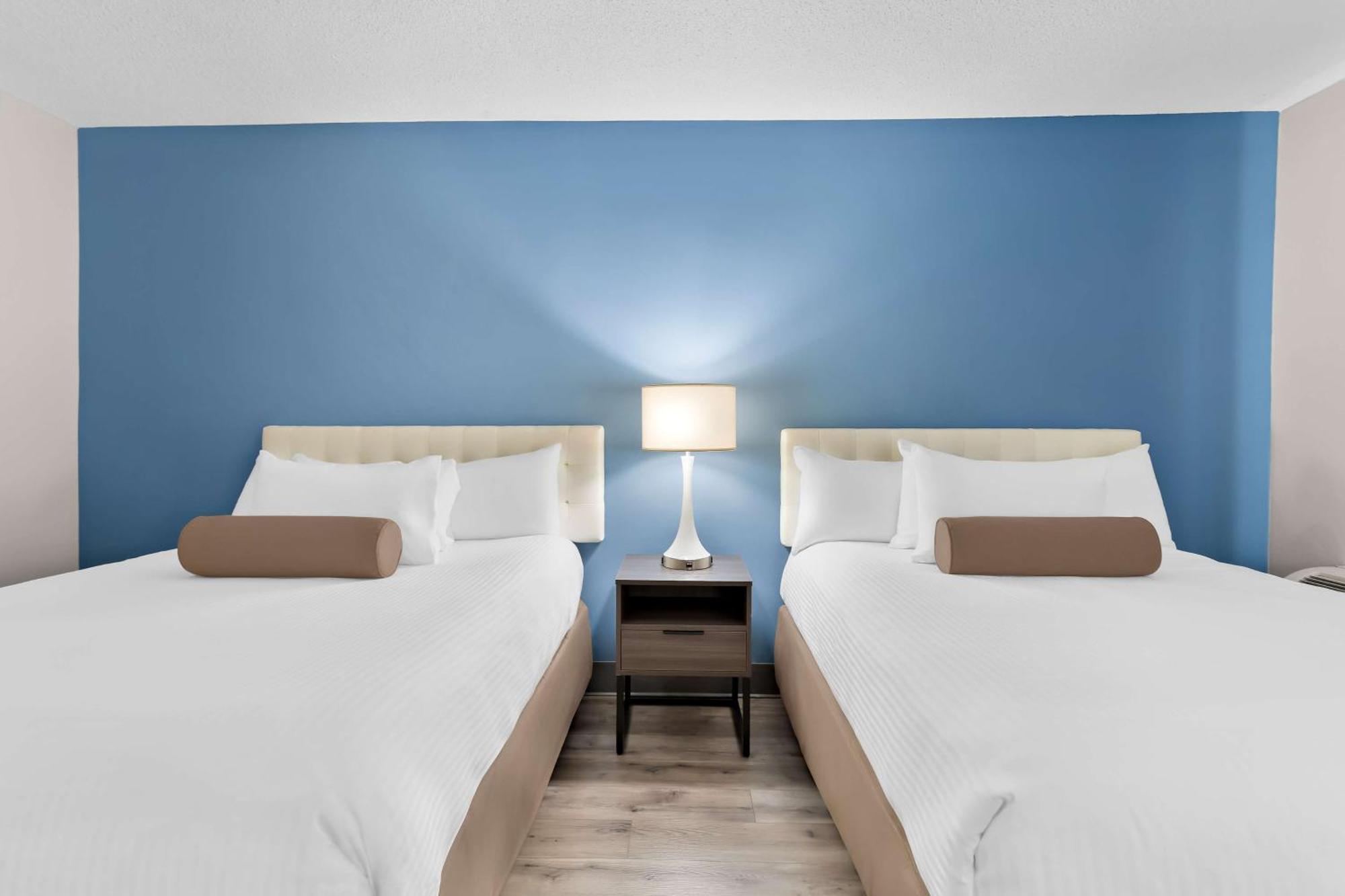 Surestay Plus By Best Western Windsor Exterior foto