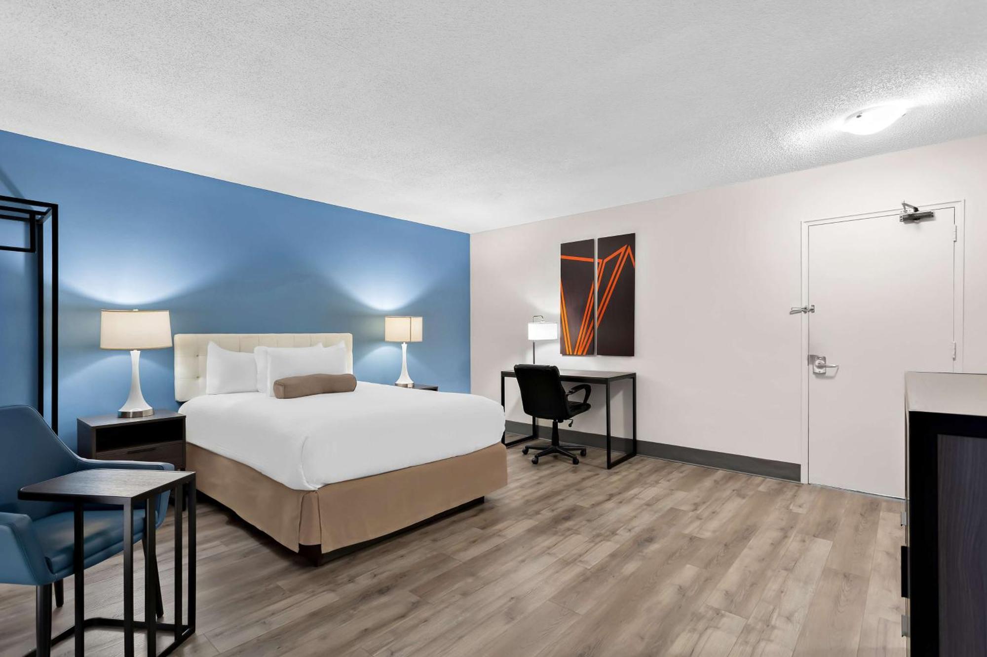Surestay Plus By Best Western Windsor Exterior foto