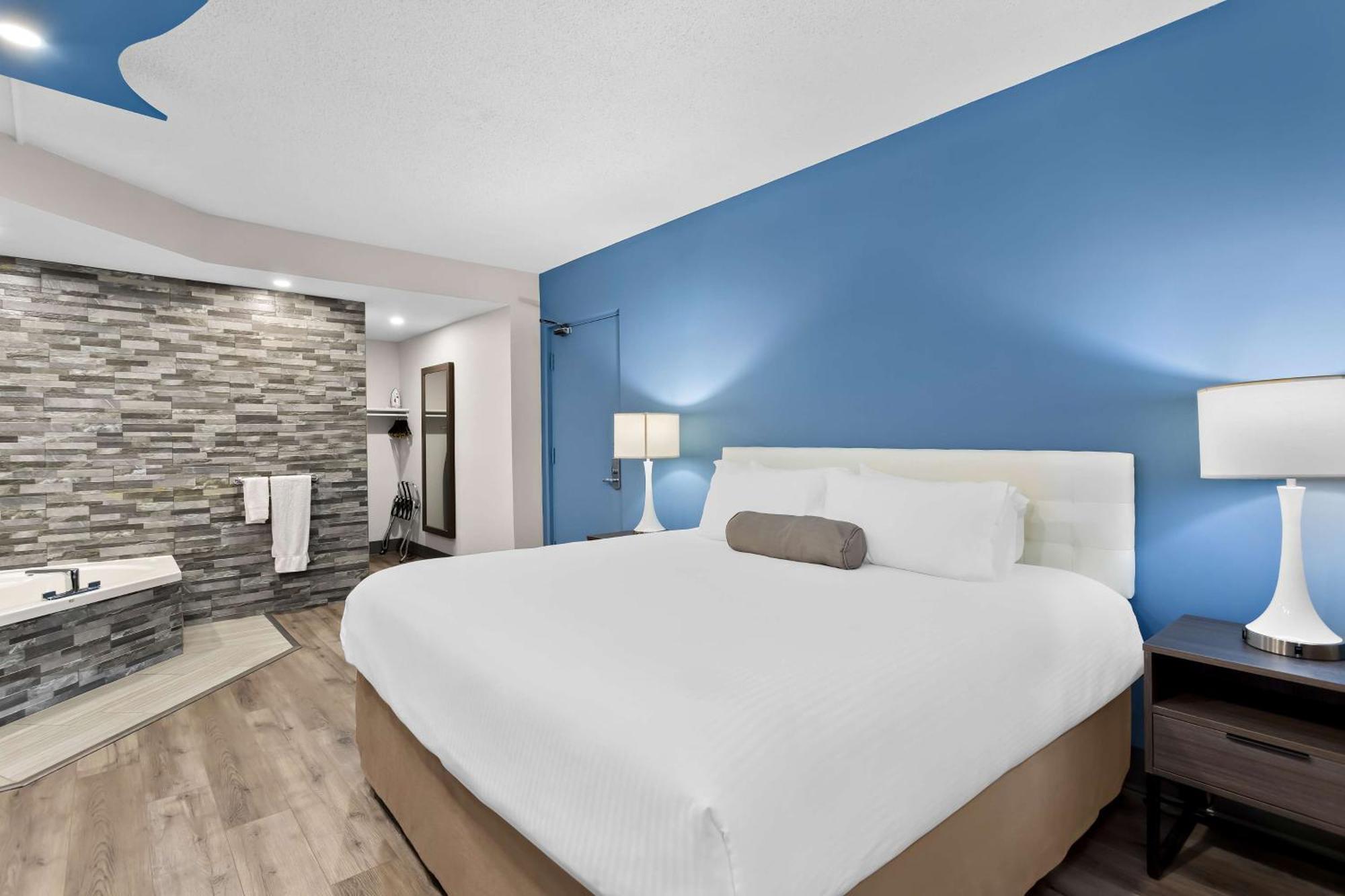 Surestay Plus By Best Western Windsor Exterior foto